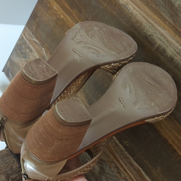 🆕🌿SUNDANCE WOVEN LEATHER SANDALS🌿 - Picture 7 of 8